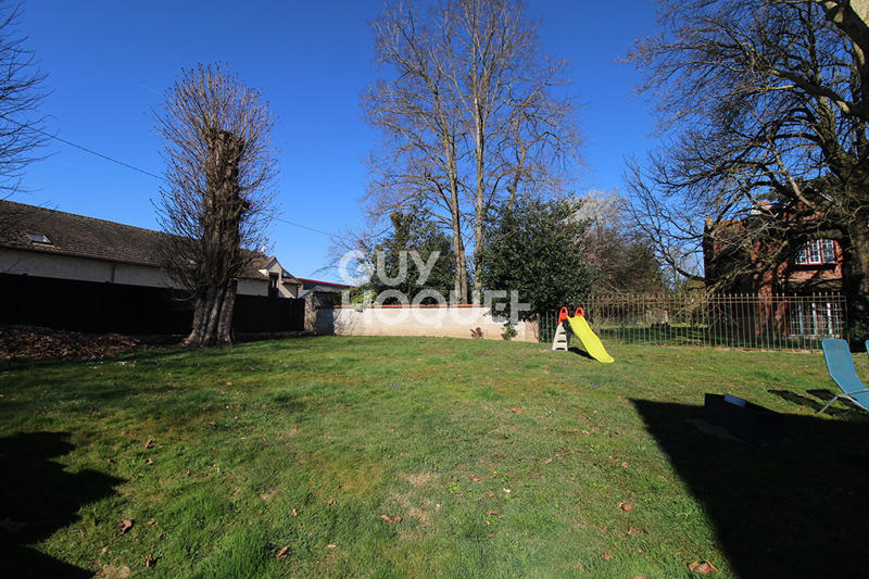 Maison - 101 m² - 5 pièces