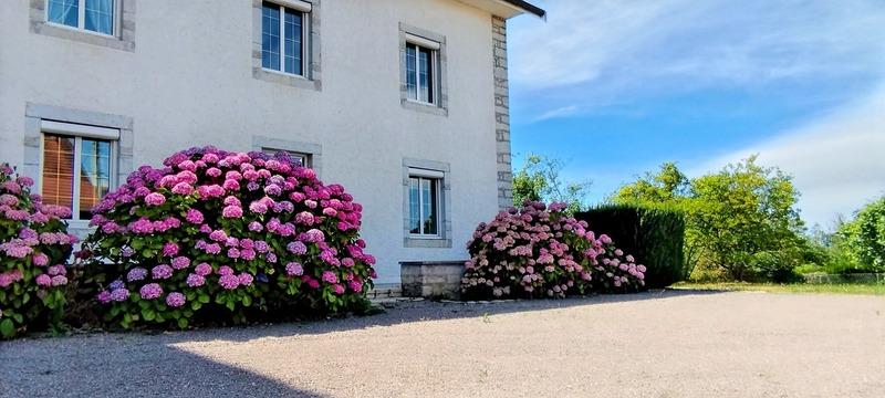 Maison - 240 m² - 10 pièces