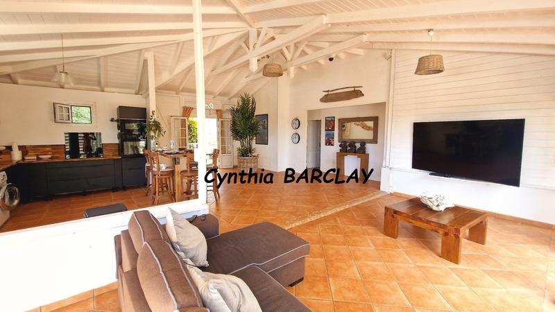 Maison - 180 m² - 6 pièces