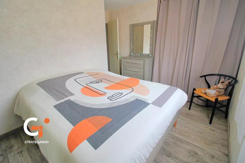 Maison - 98 m² - 4 pièces