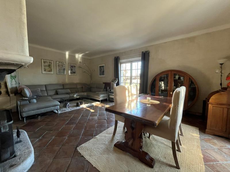 Maison - 110 m² - 3 pièces