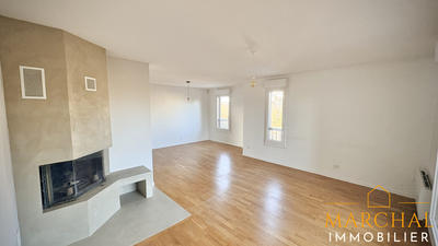 Appartement - 85 m² - 3 pièces