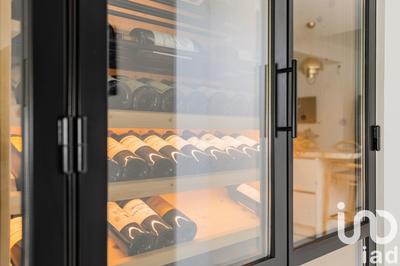 Maison - 300 m² - 7 pièces