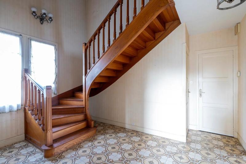 Maison - 195 m² - 5 pièces