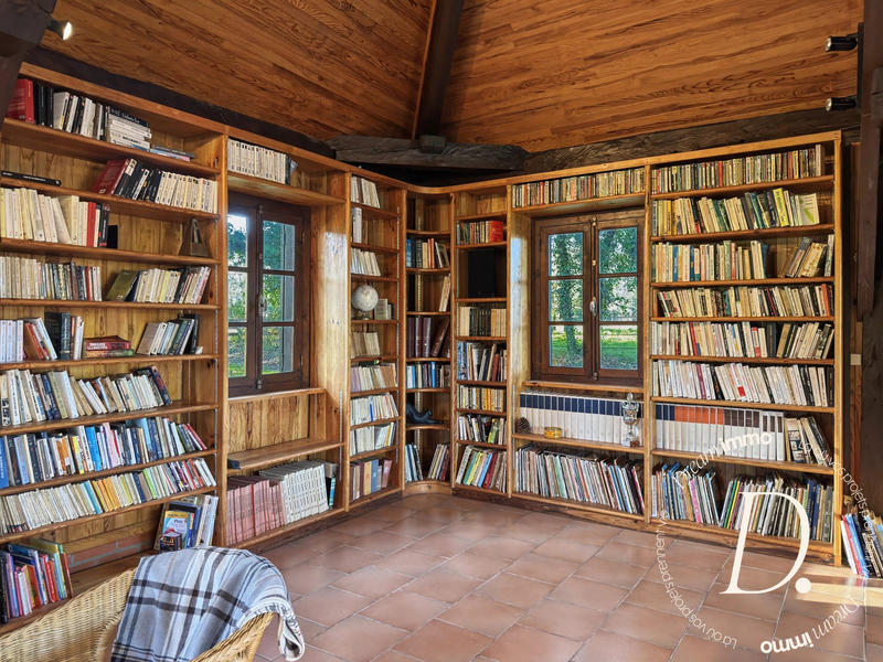 Maison ancienne - 250 m² - 9 pièces