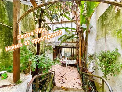 Maison - 204 m² - 8 pièces