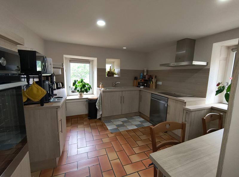 Maison - 161 m² - 6 pièces