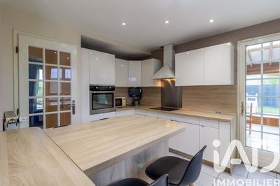 Maison - 180 m² - 7 pièces