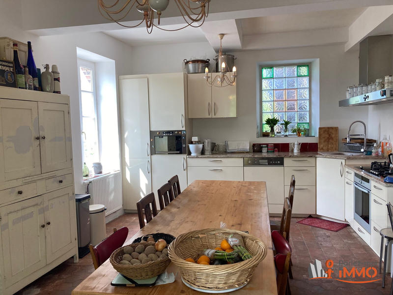 Maison - 170 m² - 6 pièces