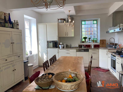 Maison - 170 m² - 6 pièces