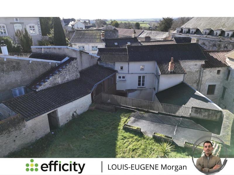 Maison de ville - 145 m² - 6 pièces