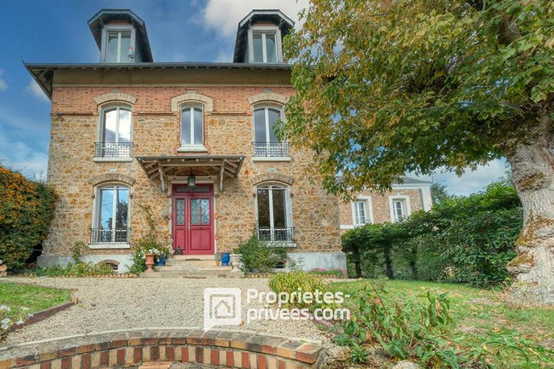 Maison - 169 m² - 7 pièces