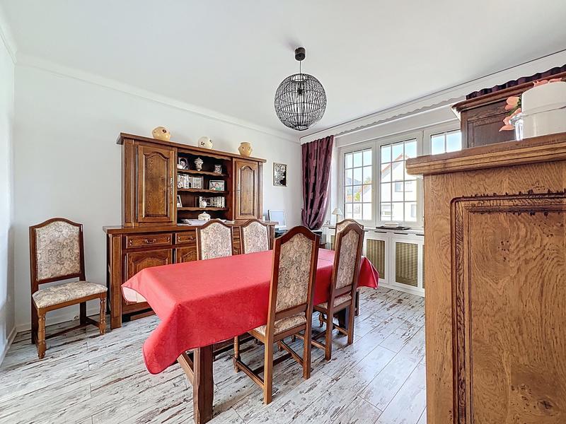 Maison - 130 m² - 7 pièces