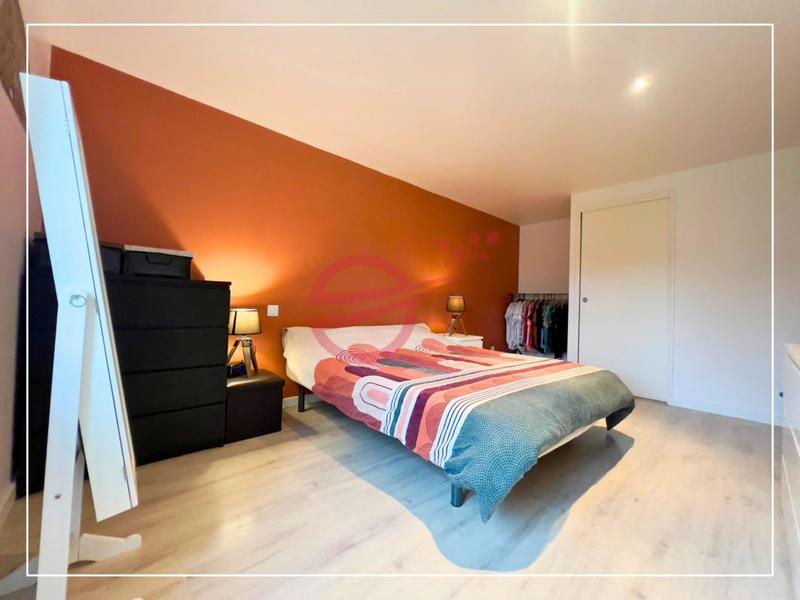 Maison - 158 m² - 7 pièces