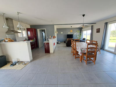 Maison - 152 m² - 5 pièces