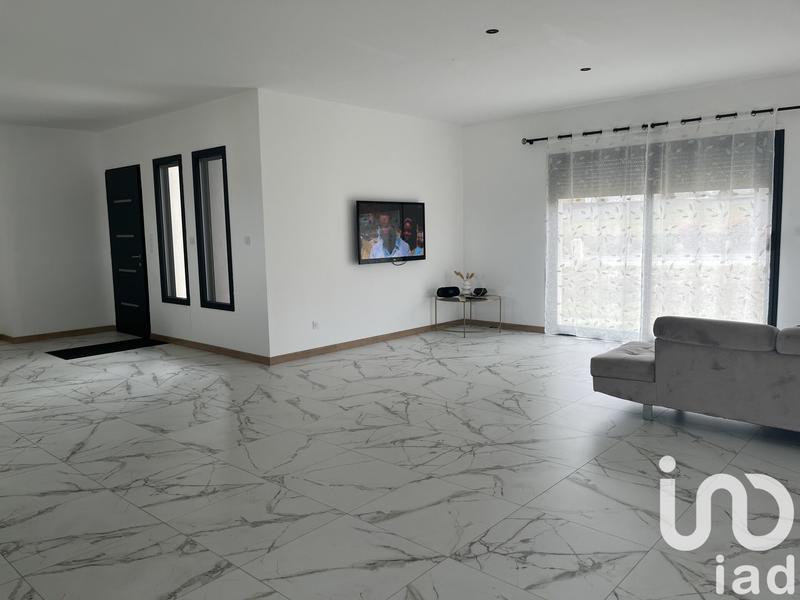 Maison - 122 m² - 4 pièces