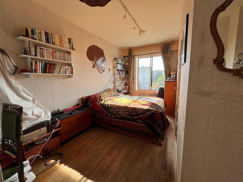 Appartement - 105 m² - 5 pièces