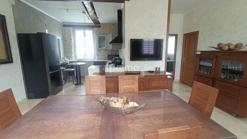 Maison - 185 m² - 6 pièces