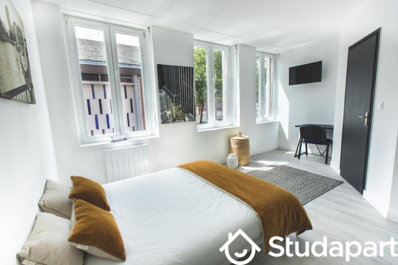 Chambre - 17 m² - 1 pièce