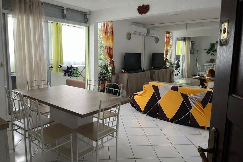 Appartement - 94 m² - 4 pièces