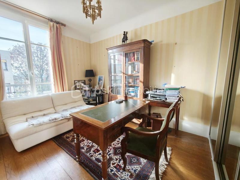 Appartement - 100 m² - 4 pièces