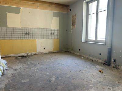 Appartement - 100 m² - 5 pièces