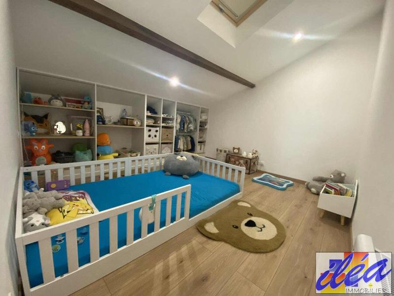 Maison - 150 m² - 4 pièces