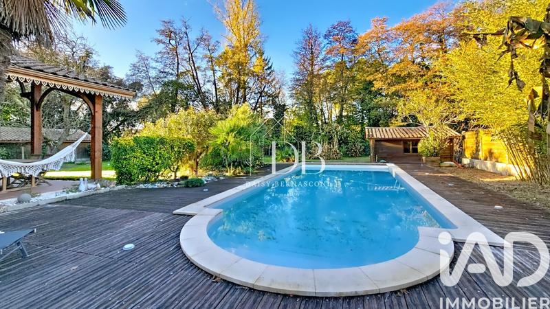 Maison - 139 m² - 5 pièces