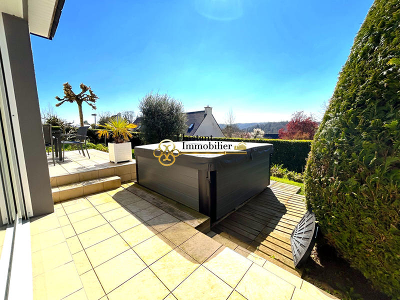 Maison - 174 m² - 6 pièces