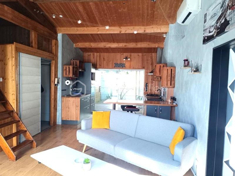 Maison - 60 m² - 3 pièces