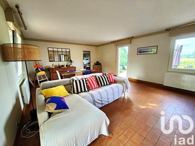 Maison - 180 m² - 7 pièces