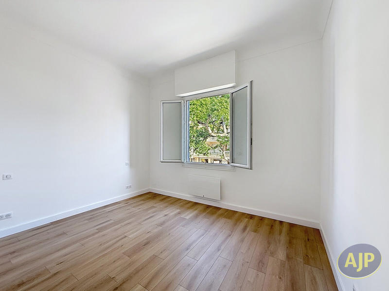 Appartement - 86 m² - 3 pièces