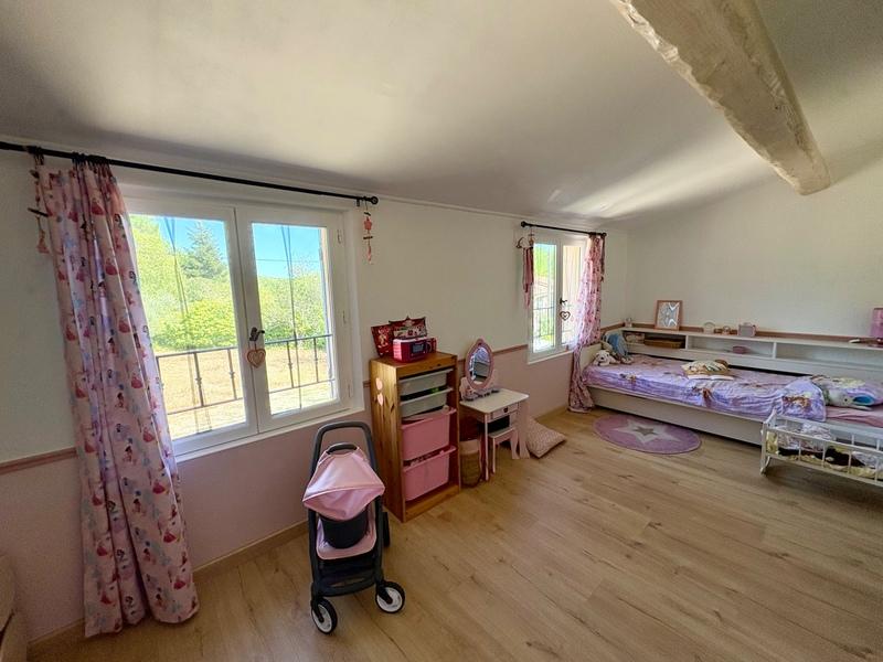 Maison - 175 m² - 4 pièces