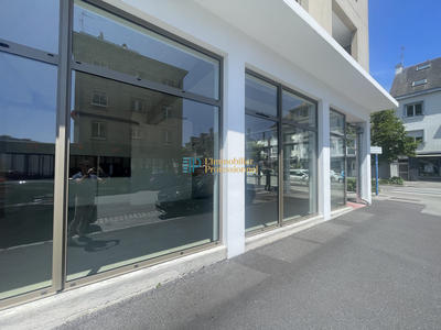 Local commercial - 84 m²