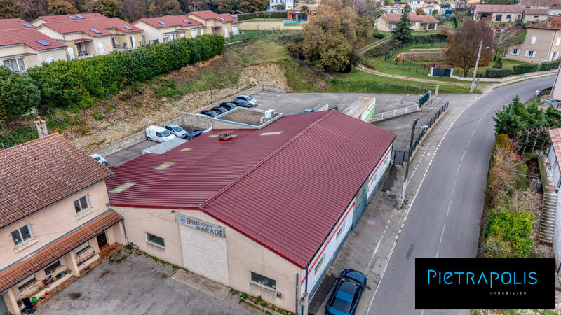 Local d'activités - 523 m²