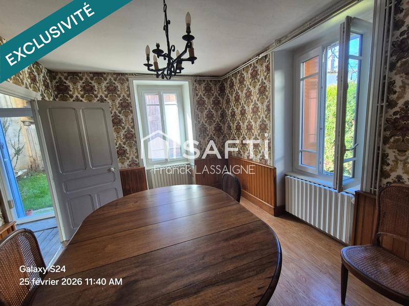 Maison - 96 m² - 5 pièces
