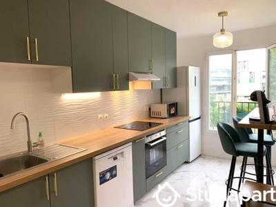 Chambre - 11 m² - 1 pièce