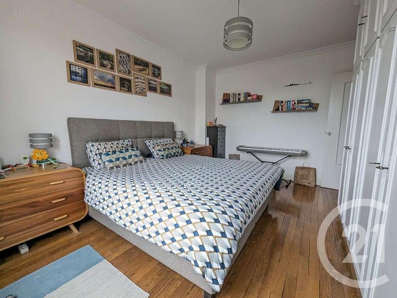 Appartement - 75 m² - 4 pièces