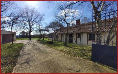 Longère - 260 m² - 8 pièces