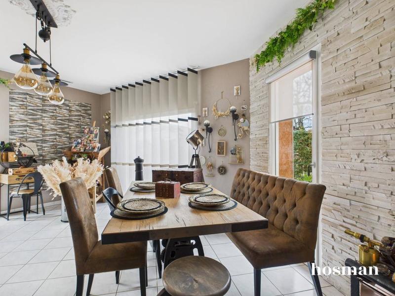 Maison - 130 m² - 5 pièces