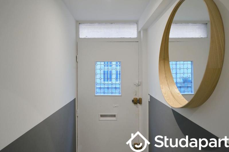 Chambre - 11 m² - 1 pièce