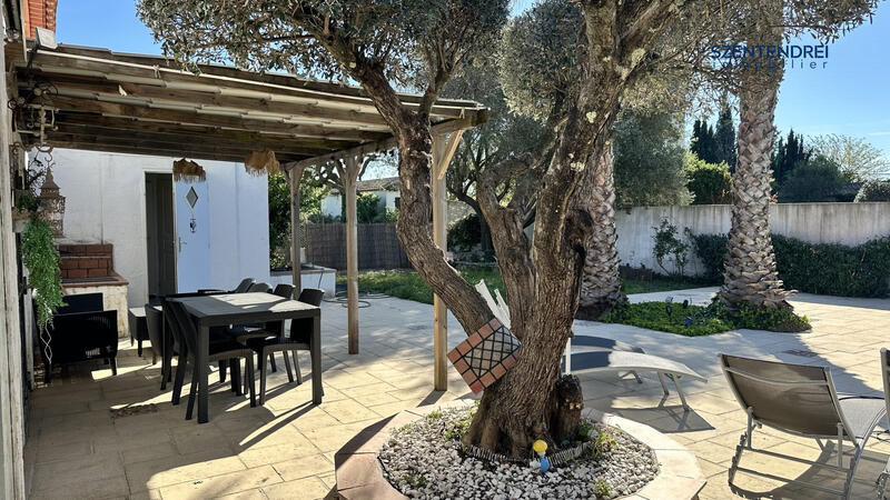 Villa - 265 m² - 5 pièces