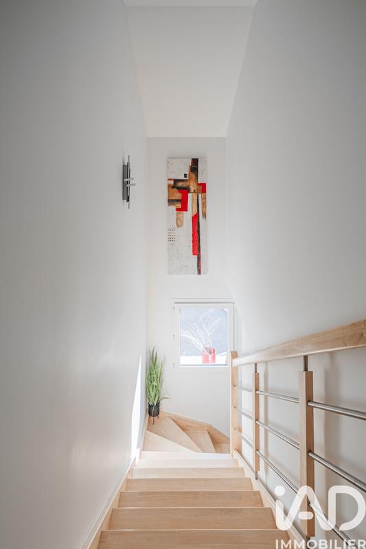 Maison - 165 m² - 6 pièces