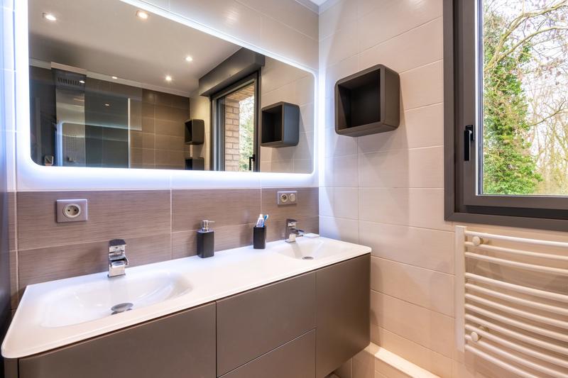 Maison - 151 m² - 6 pièces