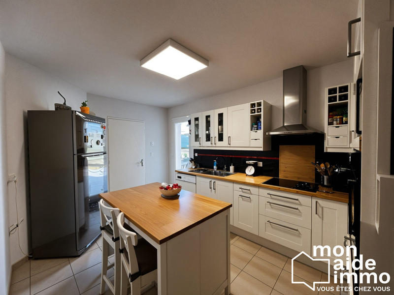 Maison - 121 m² - 5 pièces