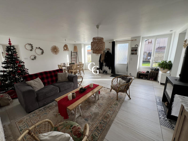 Maison ancienne - 111 m² - 4 pièces