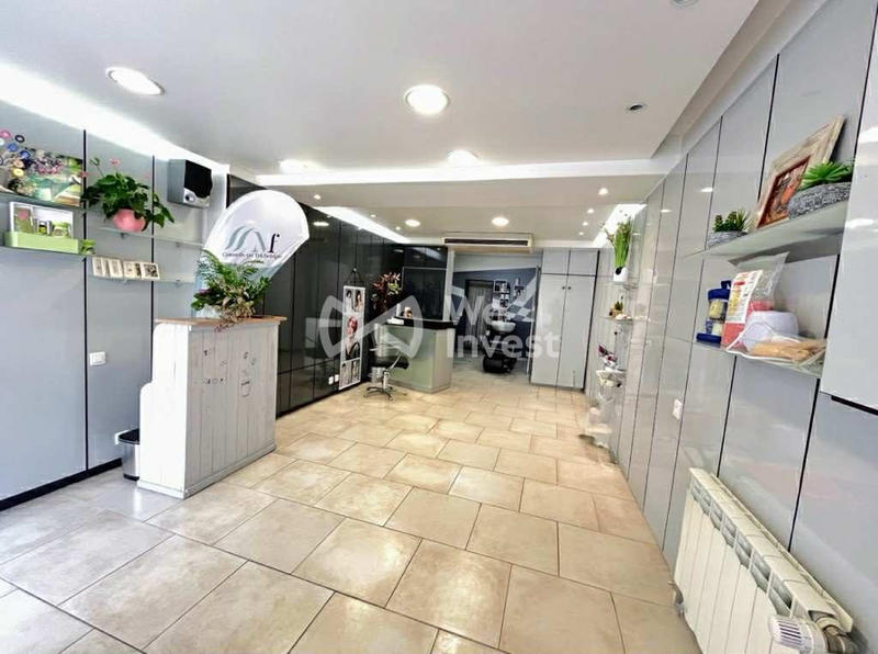 Local commercial - 35 m² - 2 pièces