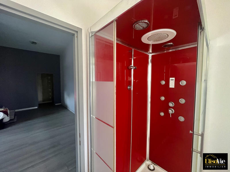 Local commercial - 310 m²