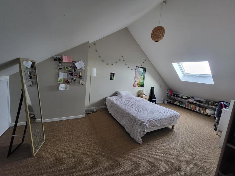 Maison traditionnelle - 130 m² - 7 pièces