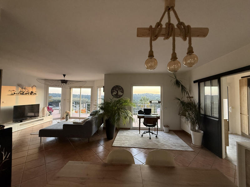 Villa - 128 m² - 4 pièces